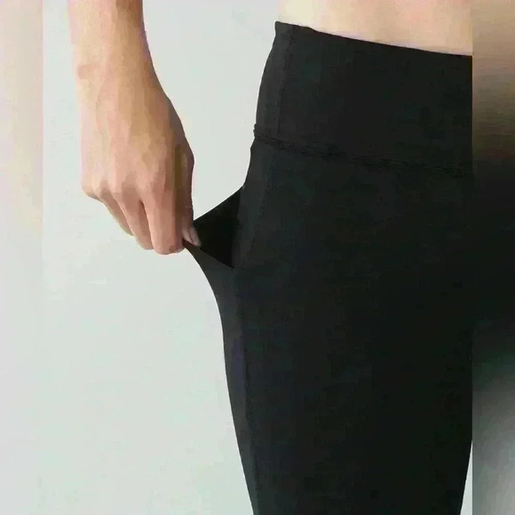 Lululemon Pace Rival Crop *22" size 2
Black - Picture 6 of 12